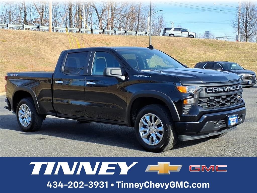 2026 Chevrolet Silverado 1500 Custom's photo