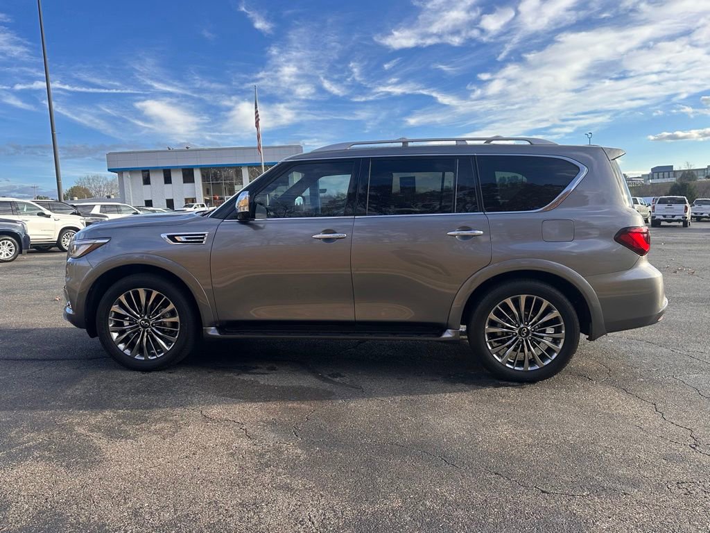 2021 Infiniti QX80 Sensory photo 2