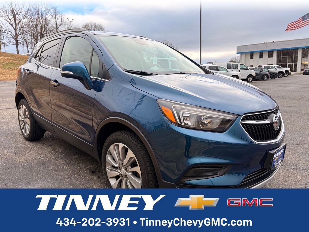 2019 Buick Encore Preferred's photo