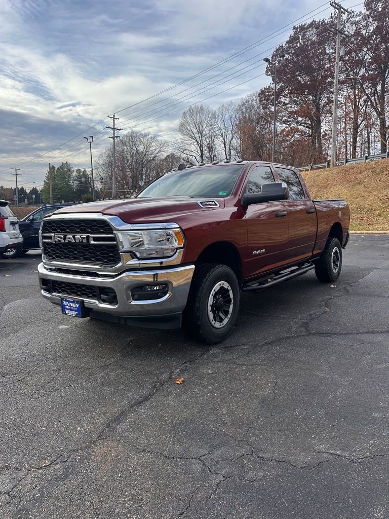 2022 Ram 2500 Tradesman photo 3