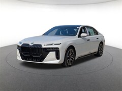 2026 BMW 740i xDrive Sedan