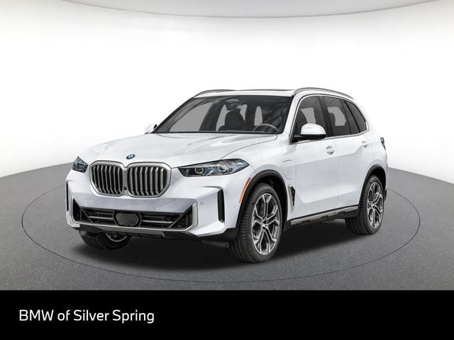 2026 BMW X5 xDrive50e's photo