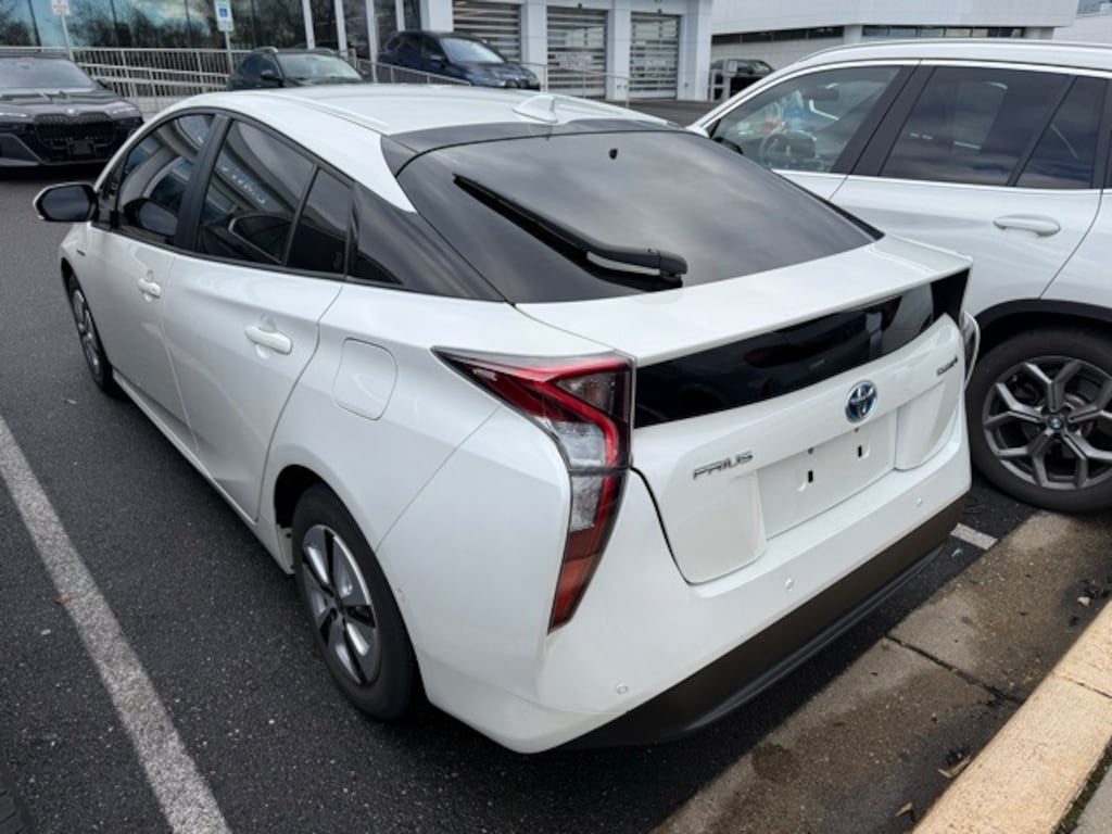 Used 2018 Toyota Prius Four Hatchback