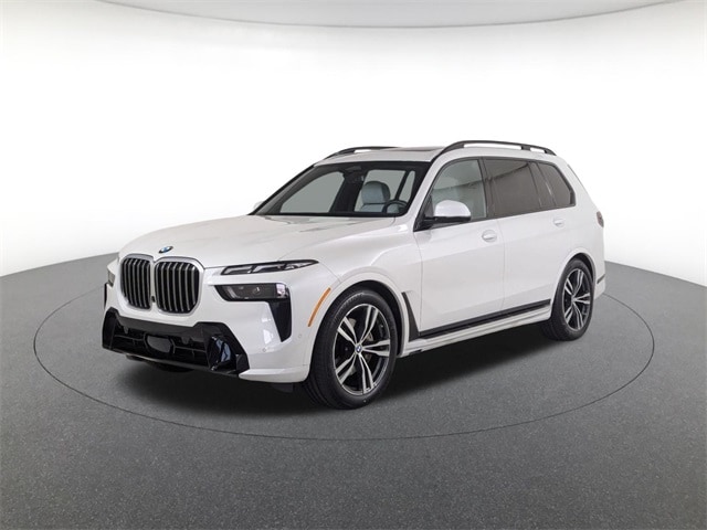 2023 BMW X7
