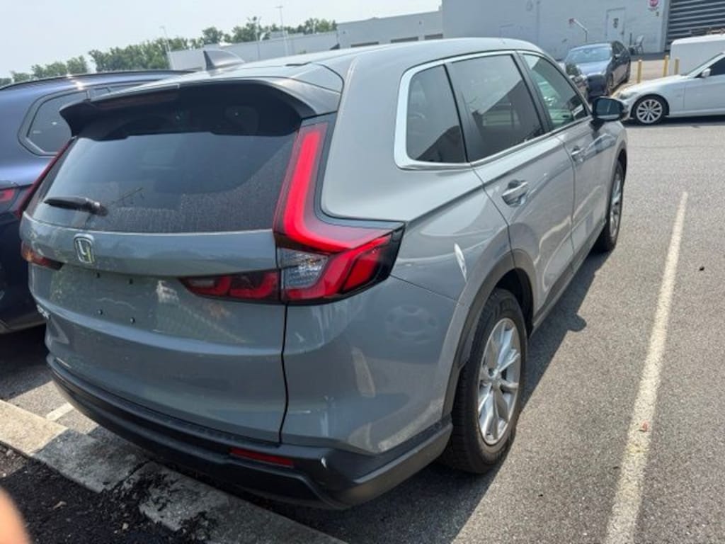 Used 2025 Honda CR-V EX SUV