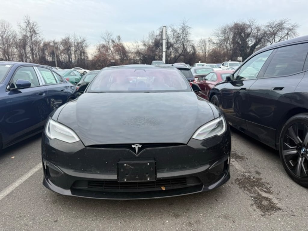 Used 2022 Tesla Model S Base Hatchback