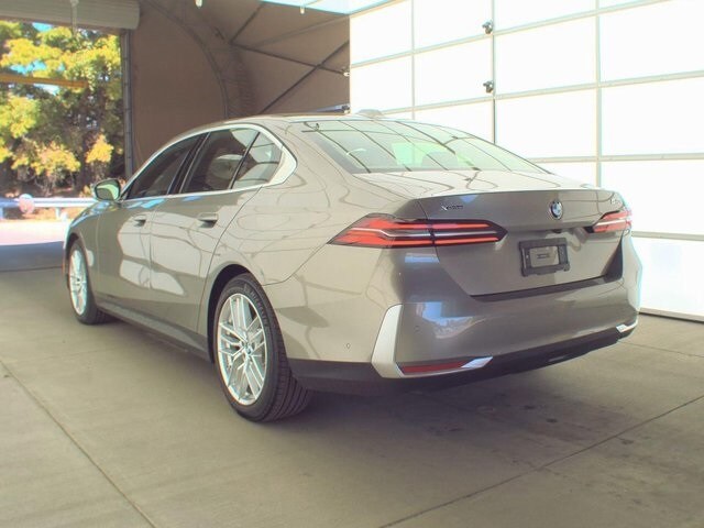 2025 Bmw 540i xDrive photo 4