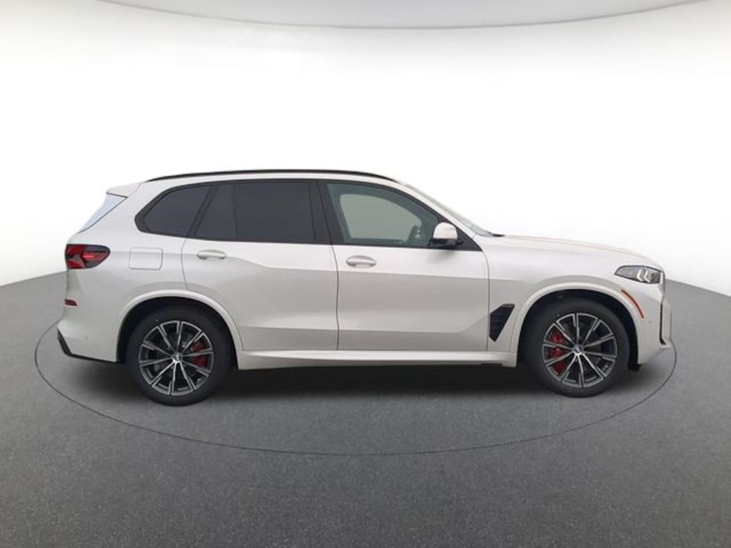 New 2026 BMW X5 xDrive40i SUV
