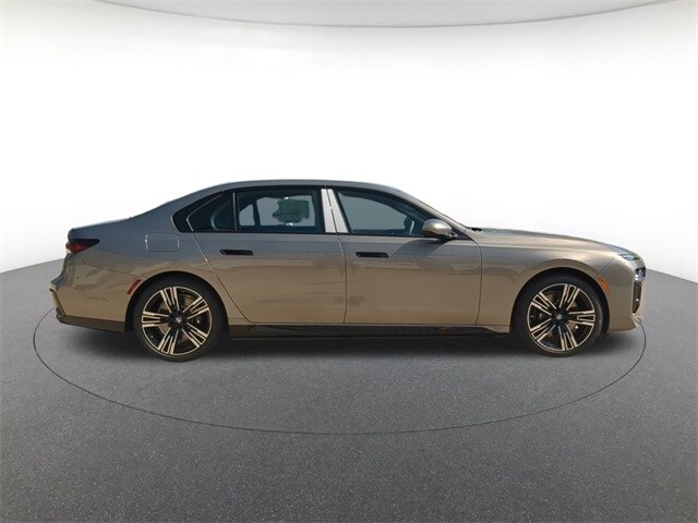 2025 Bmw 750e 750e xDrive photo 4
