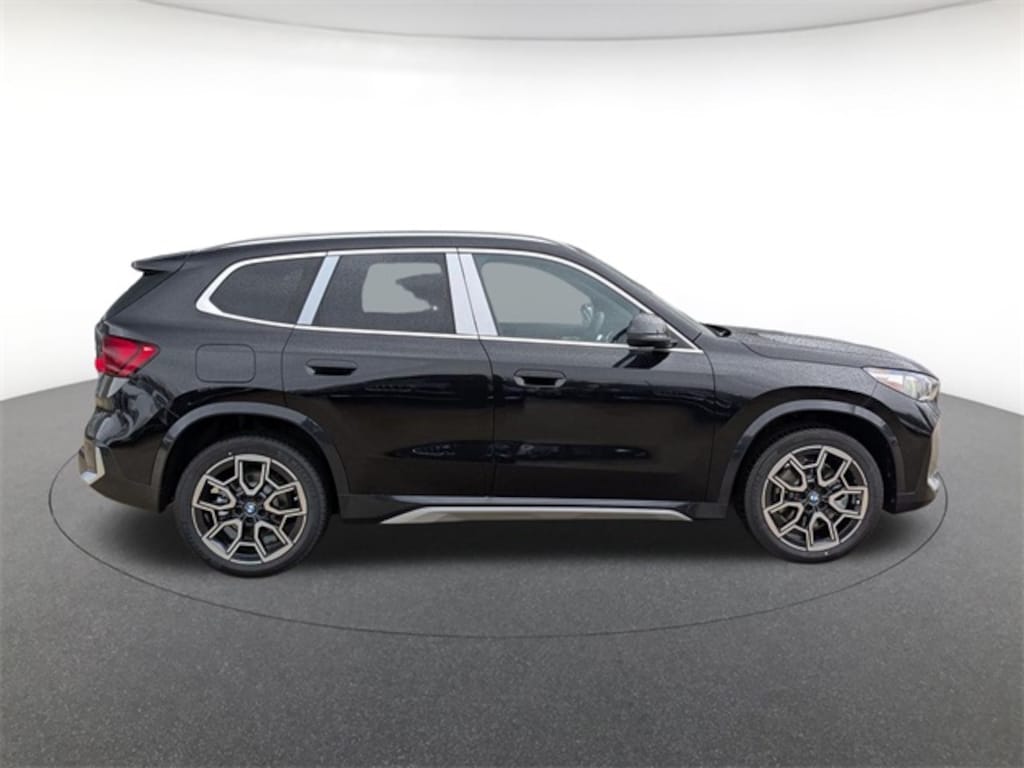 New 2026 BMW X1 xDrive28i SUV