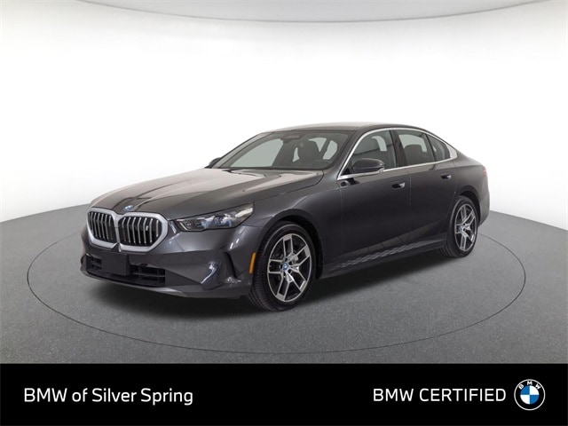 2024 BMW i5 M60's photo