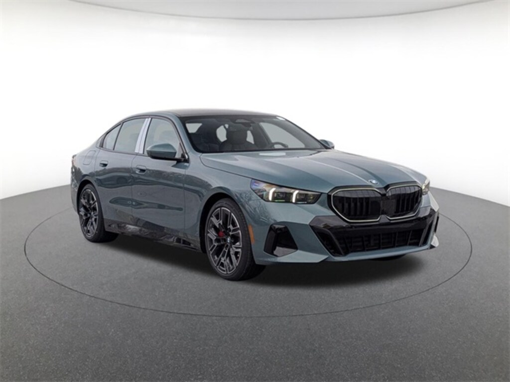 New 2026 BMW 530i xDrive Sedan