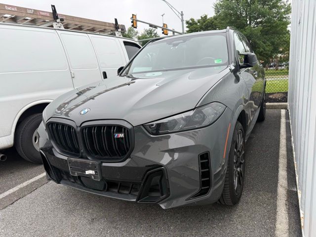 2024 BMW X5 M60i's photo