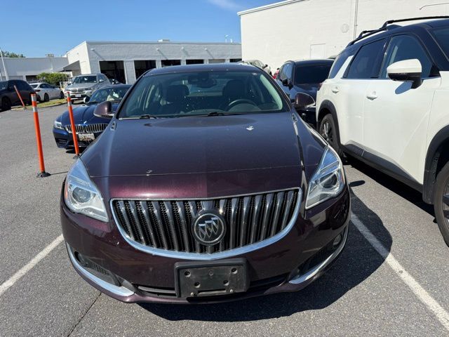 Used 2017 Buick Regal Premium 2 with VIN 2G4GR5GX9H9155583 for sale in Silver Spring, MD
