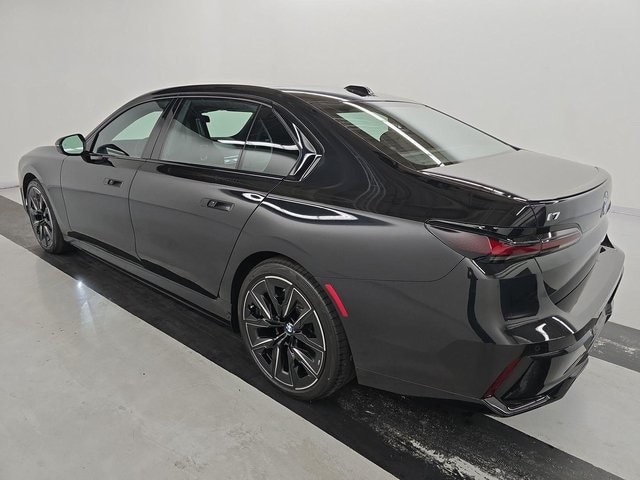 Used 2023 BMW i7 Base with VIN WBY53EJ04PCN44923 for sale in Silver Spring, MD