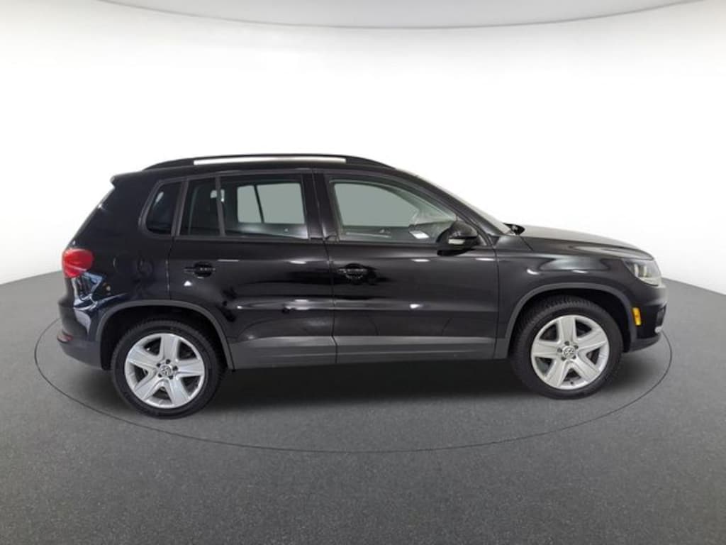 Used 2016 Volkswagen Tiguan SUV