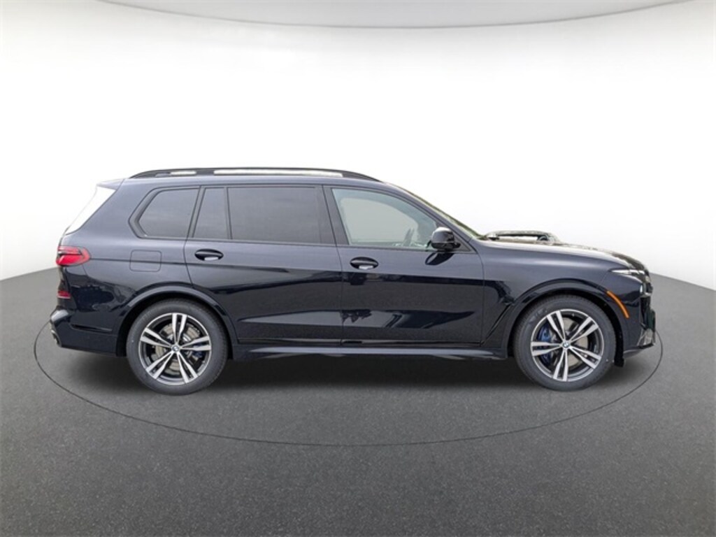 New 2026 BMW X7 xDrive40i SUV