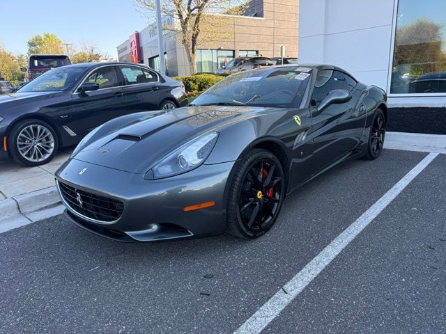 2011 Ferrari California Base