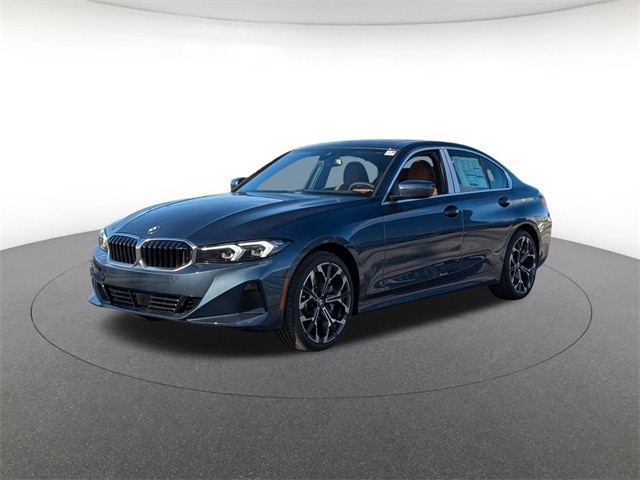 2026 BMW 3 Series 330i's photo