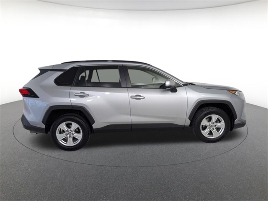Used 2020 Toyota RAV4 XLE SUV