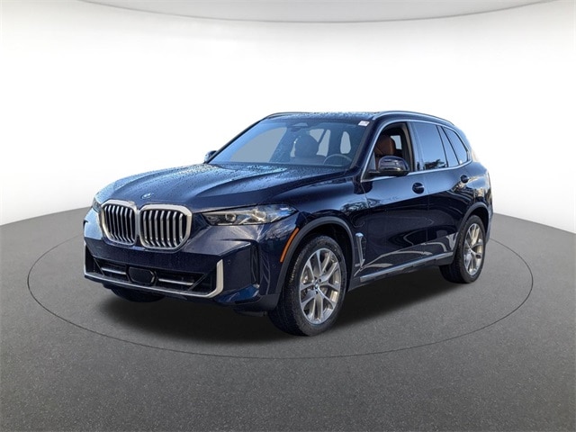 2026 BMW X5 50e's photo