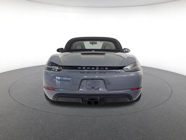 2018 Porsche 718 6
