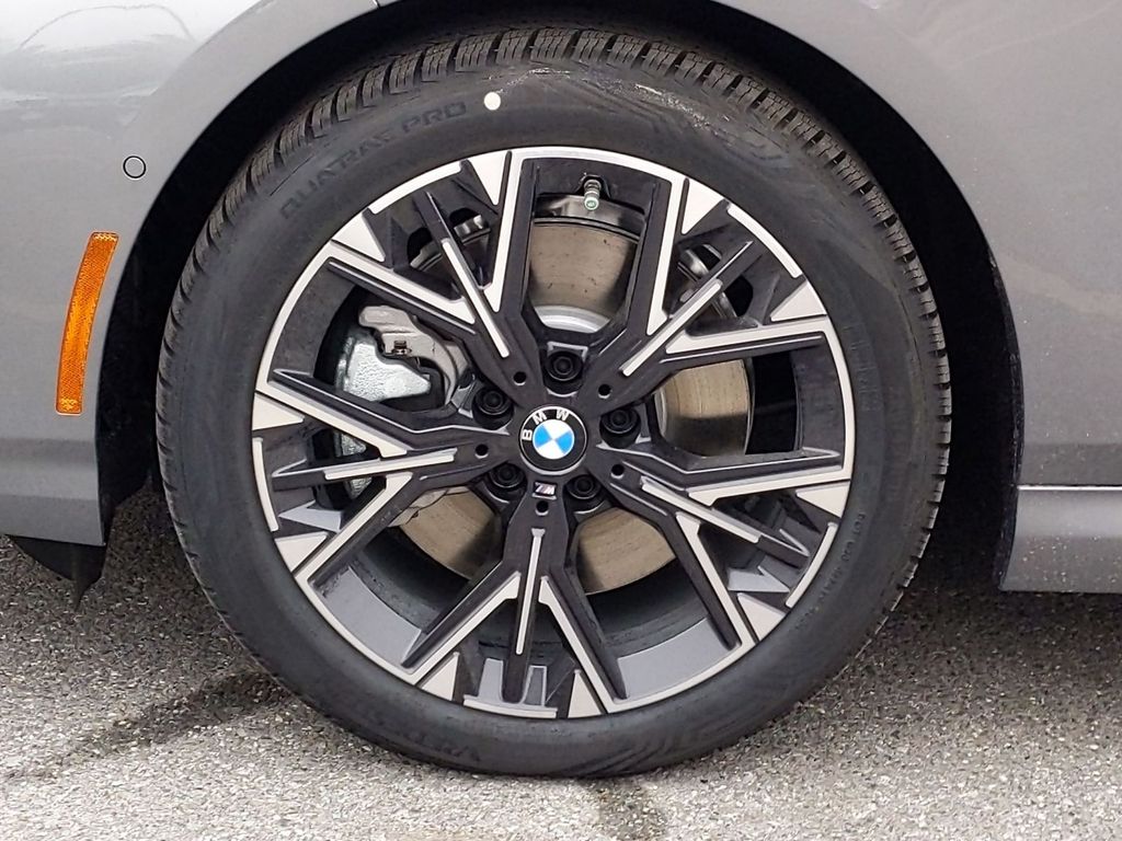 2025 BMW 2 Series 228 - Photo 17