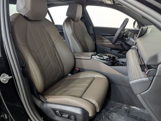 2026 BMW 5 Series 530i - Photo 19