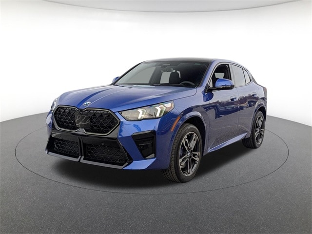 2026 BMW X2 28i's photo