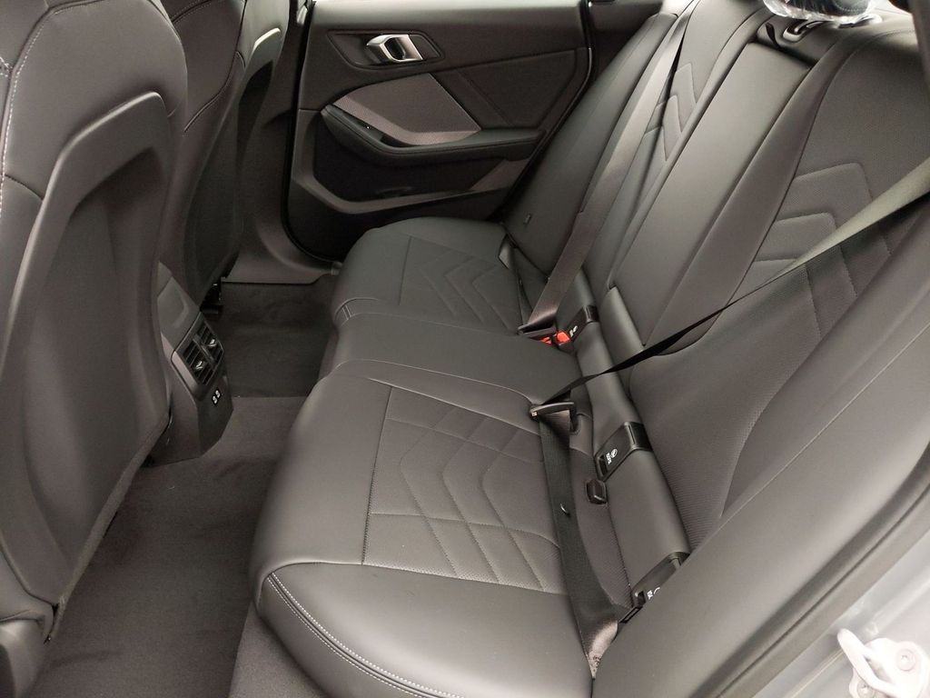 2025 BMW 2 Series 228 - Photo 10