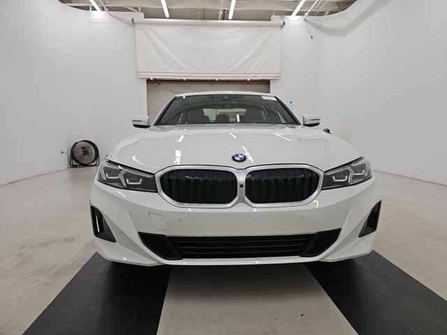 Used 2024 BMW 3 Series 330i with VIN 3MW89FF09R8E56498 for sale in Silver Spring, MD