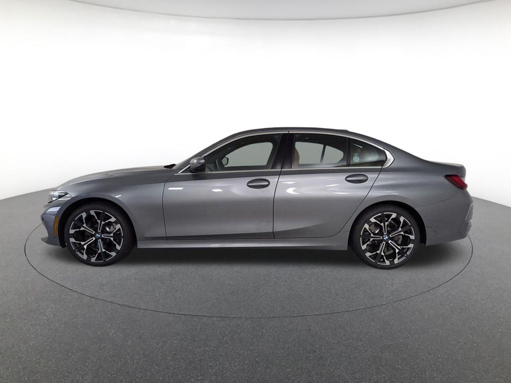 2025 BMW 3 Series 330i - Photo 9