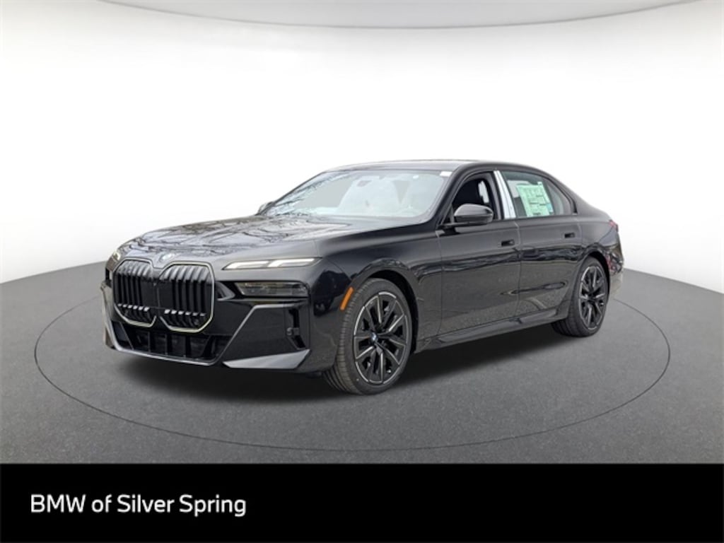 New 2026 BMW 740i xDrive Sedan