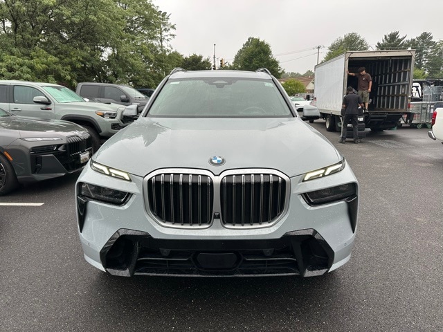 Used 2023 BMW X7 40i with VIN 5UX23EM01P9P33802 for sale in Silver Spring, MD