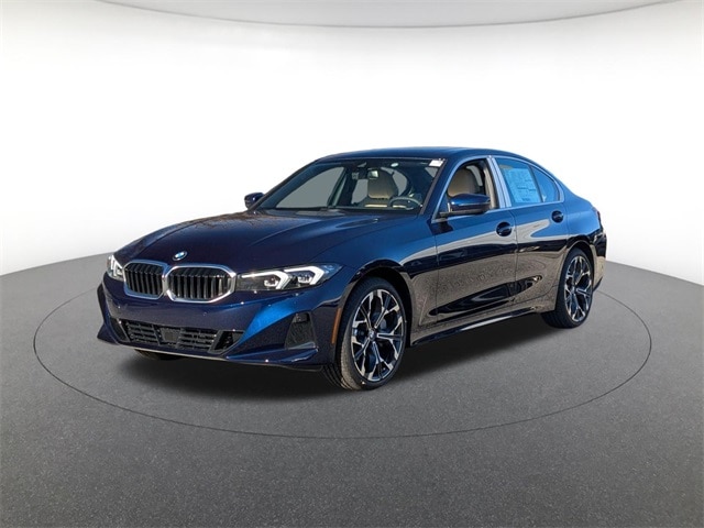 2026 BMW 3 Series 330i's photo