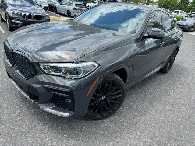 2022 BMW X6 SUV 