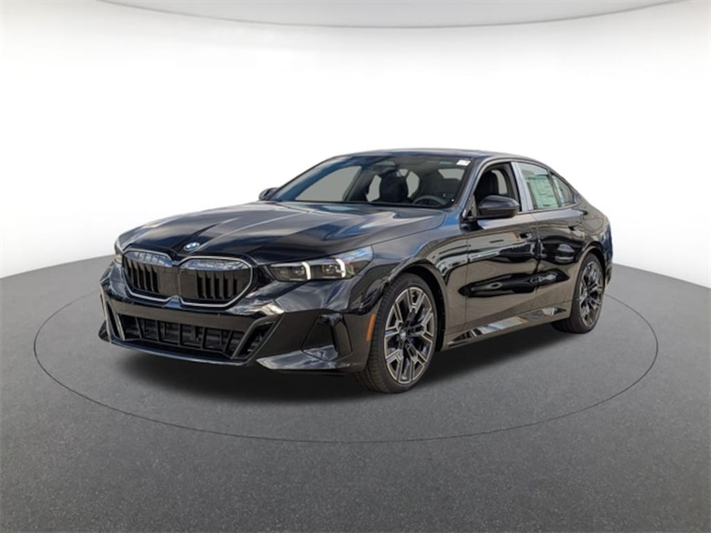 New 2026 BMW 530i xDrive Sedan