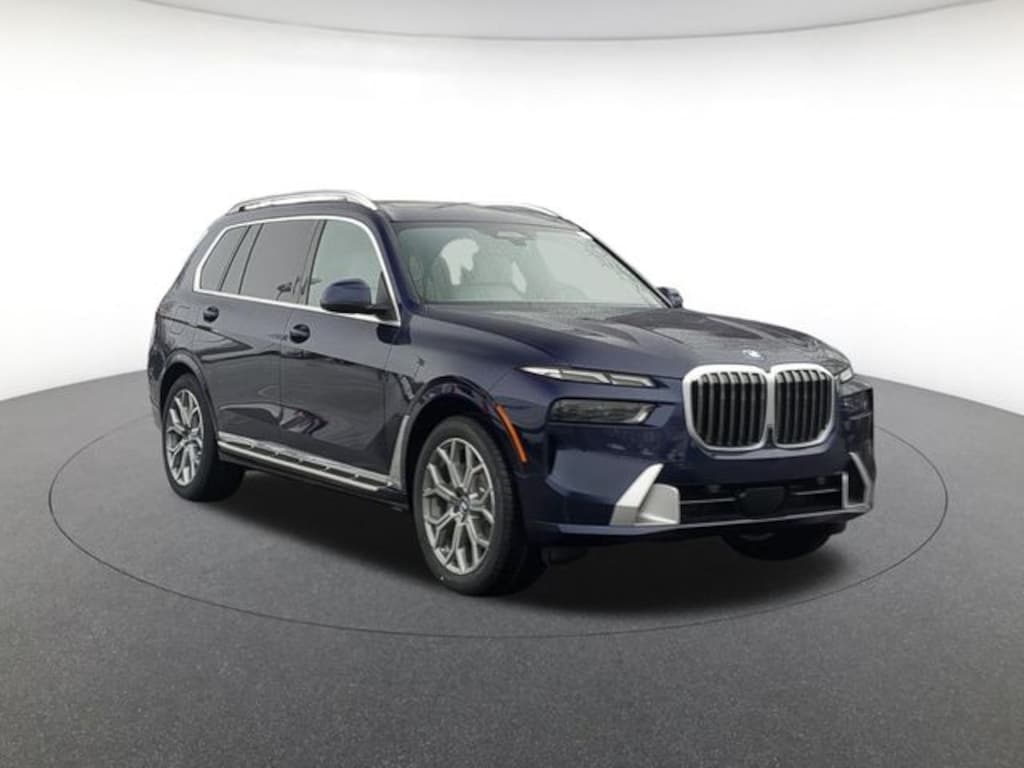 New 2026 BMW X7 xDrive40i SUV