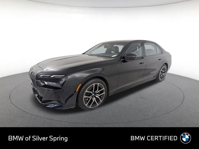 2023 BMW 7 Series 740i's photo