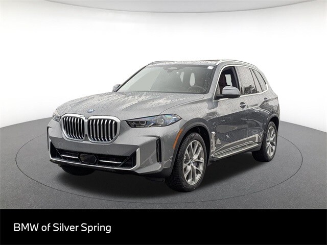 2026 BMW X5 M50i's photo