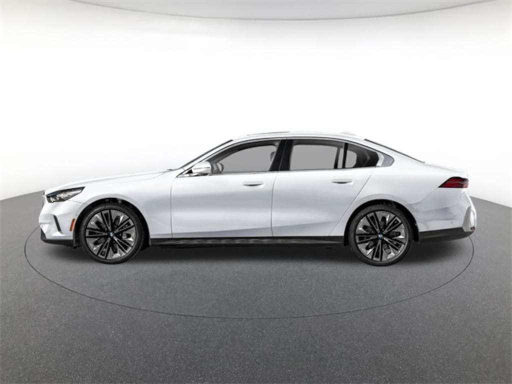 New 2026 BMW 530i xDrive Sedan