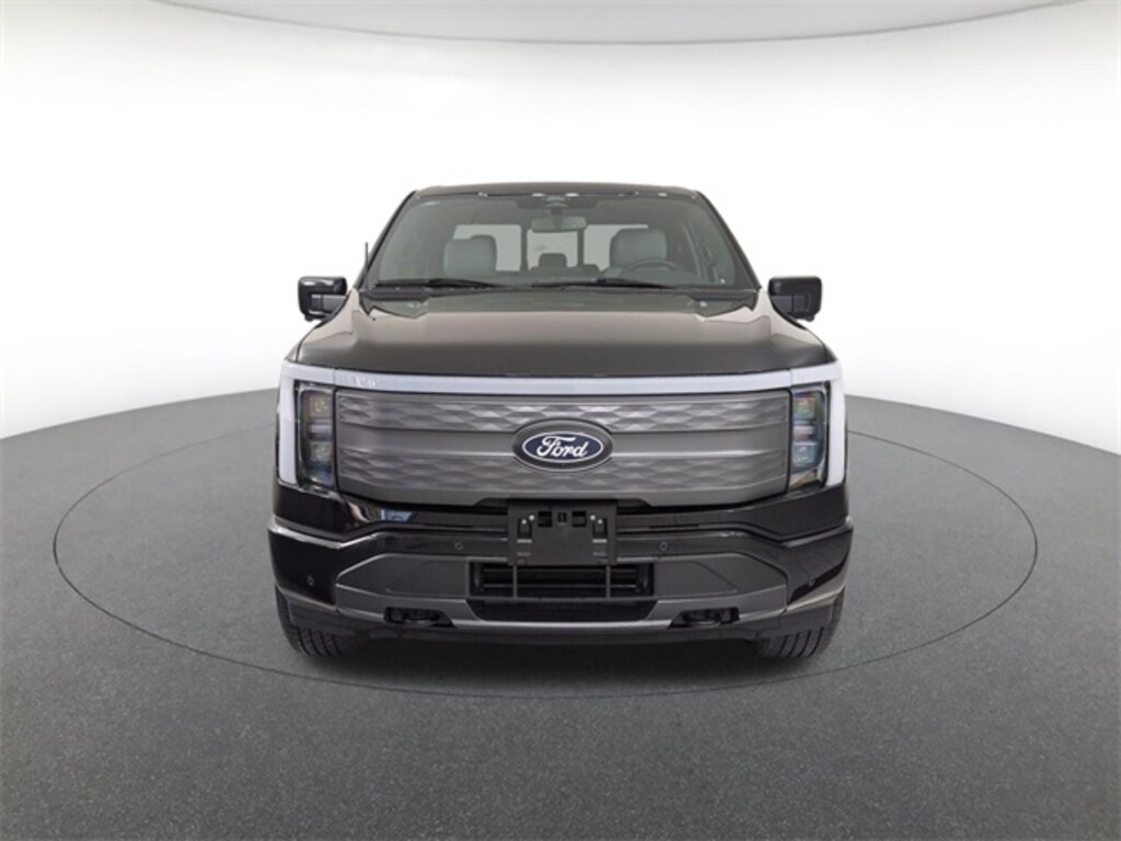 Used 2025 Ford F-150 Lightning Lariat Truck
