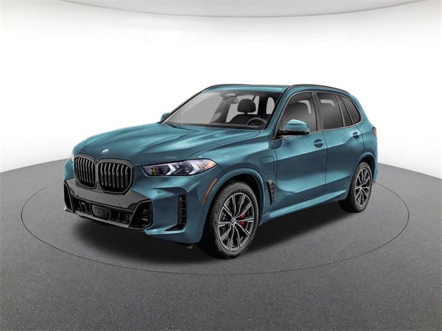 2026 BMW X5 50e's photo