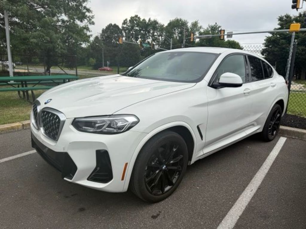Used 2022 BMW X4 xDrive30i SUV