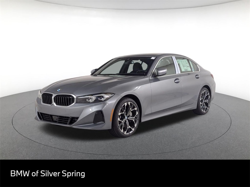 2025 BMW 3 Series 330's photo