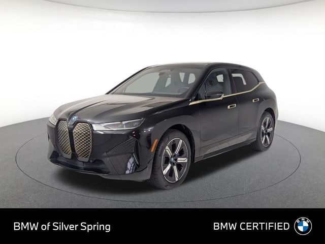 2024 BMW iX xDrive50's photo