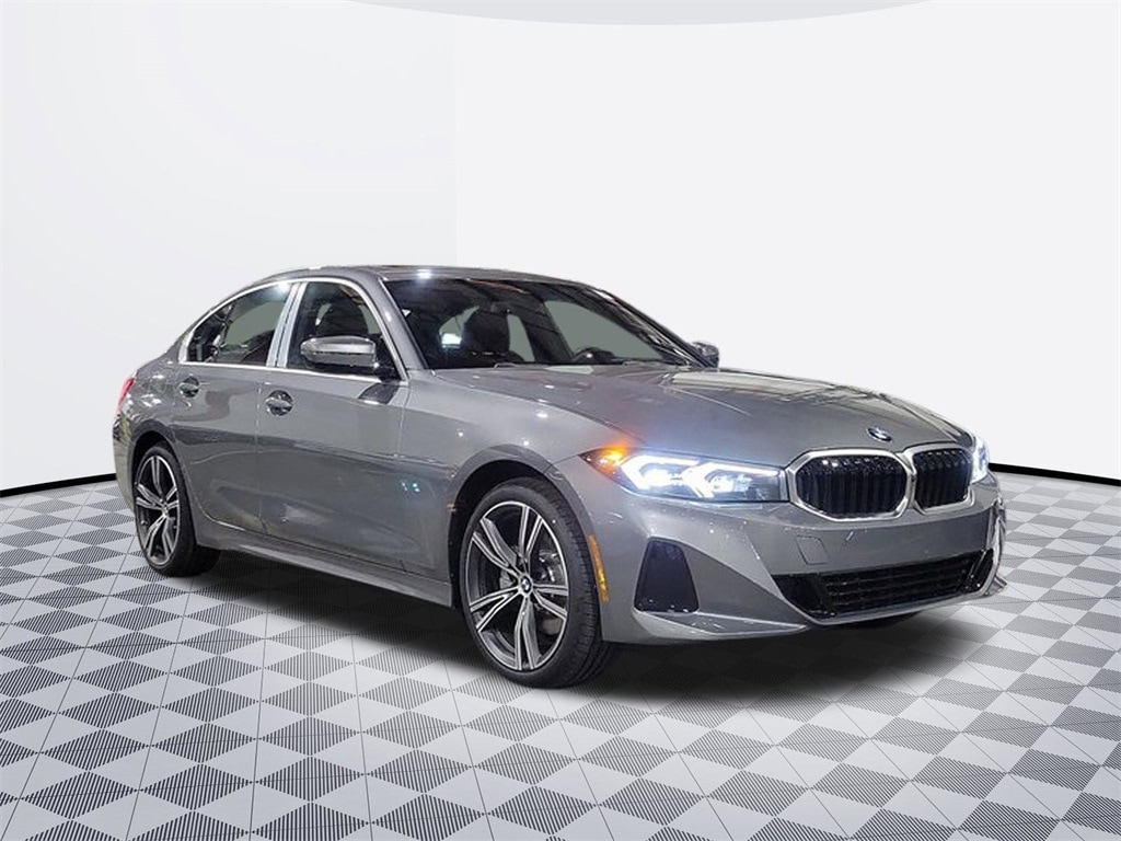 Used 2024 BMW 3 Series 330i with VIN 3MW89FF01R8E26640 for sale in Silver Spring, MD