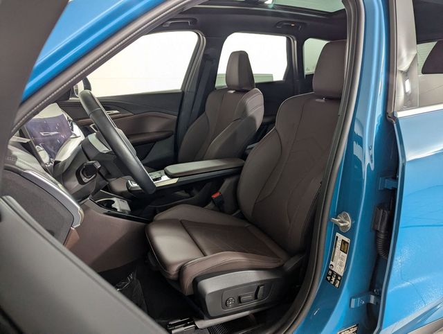 2025 BMW X1 28i - Photo 9