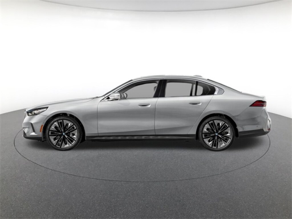 New 2026 BMW 530i xDrive Sedan