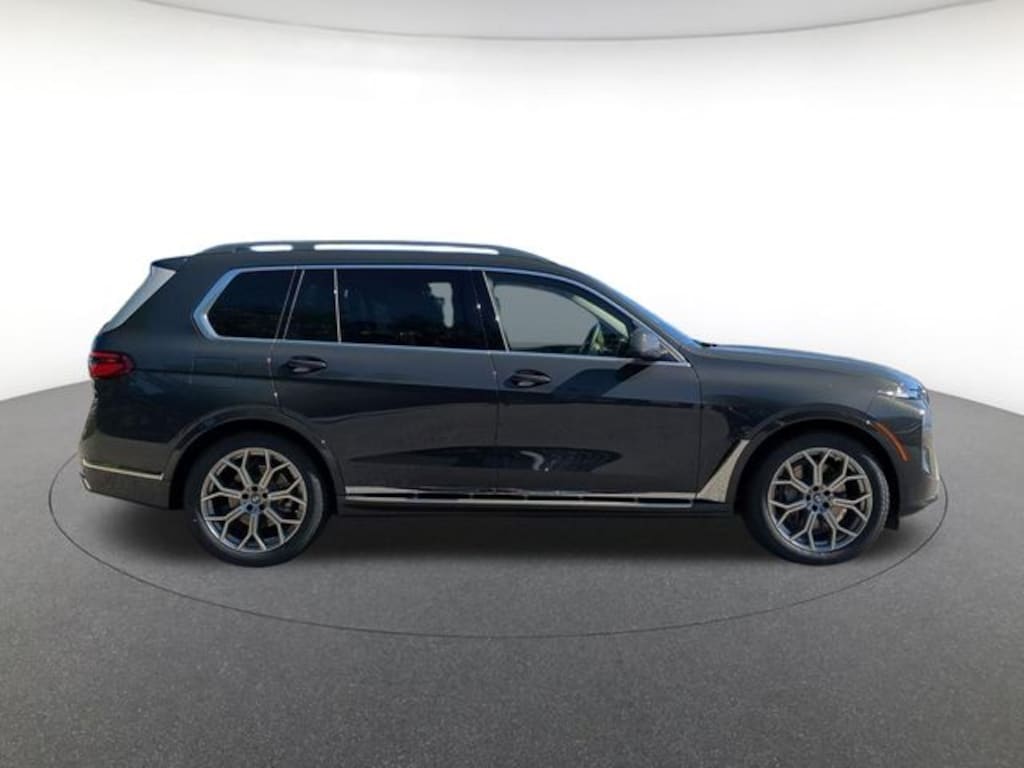New 2027 BMW X7 xDrive40i SUV
